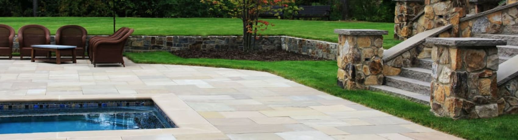 Retaining wall